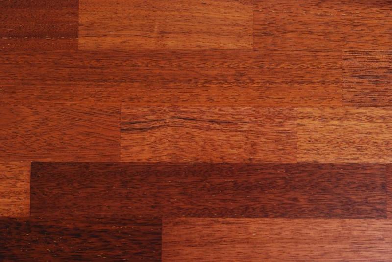 Vitrification du parquet &agrave; Mundolsheim, guide d'une finition r&eacute;ussie